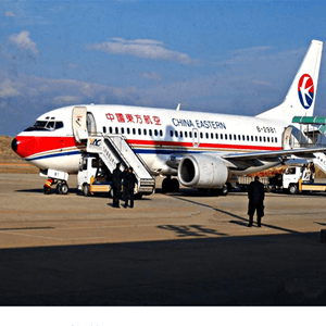 河东机场托运航空快运业稳步发展的原因是什么？